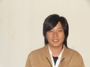 アドバイザー　高井友彰